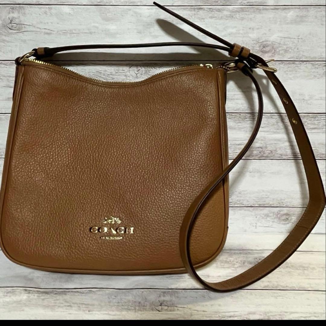[美品] コーチ　coach ショルダーバッグ　アウトレット