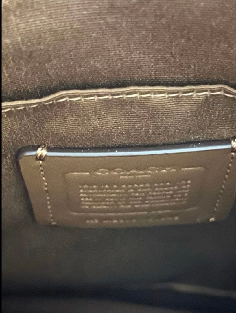 [美品] コーチ　coach ショルダーバッグ　アウトレット