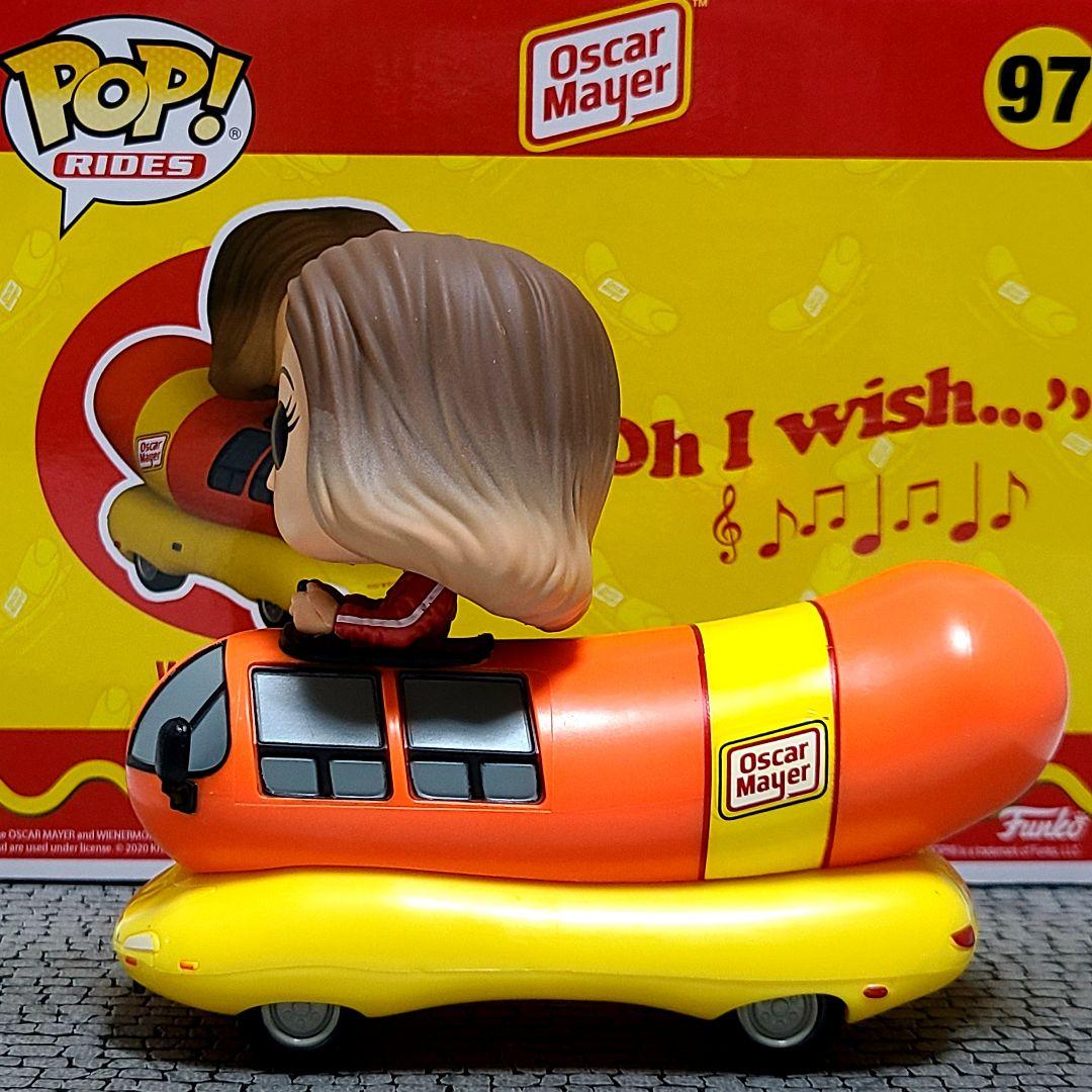 ファンコポップ！ホットウィールでお馴染み♪ウィンナーモービル　オスカーマイヤー