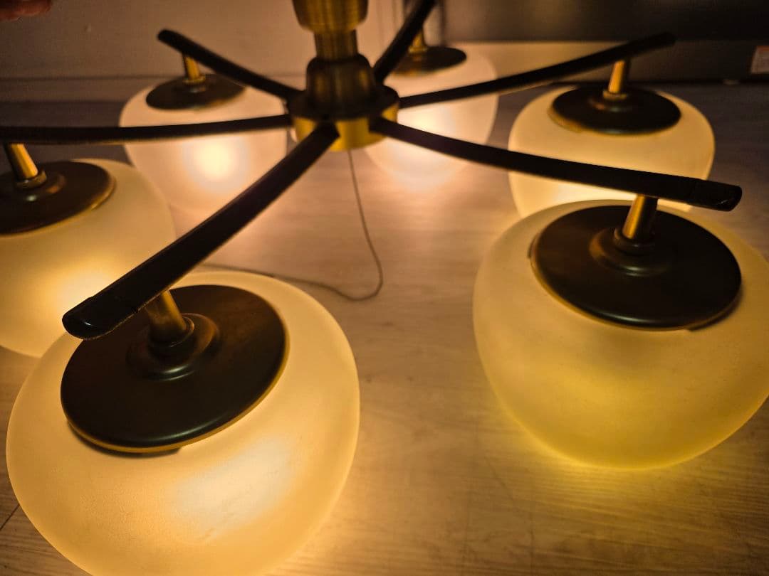 フロストガラス6灯シーリングライト照明　昭和レトロ　ガラス　シャンデリアヤマギワ