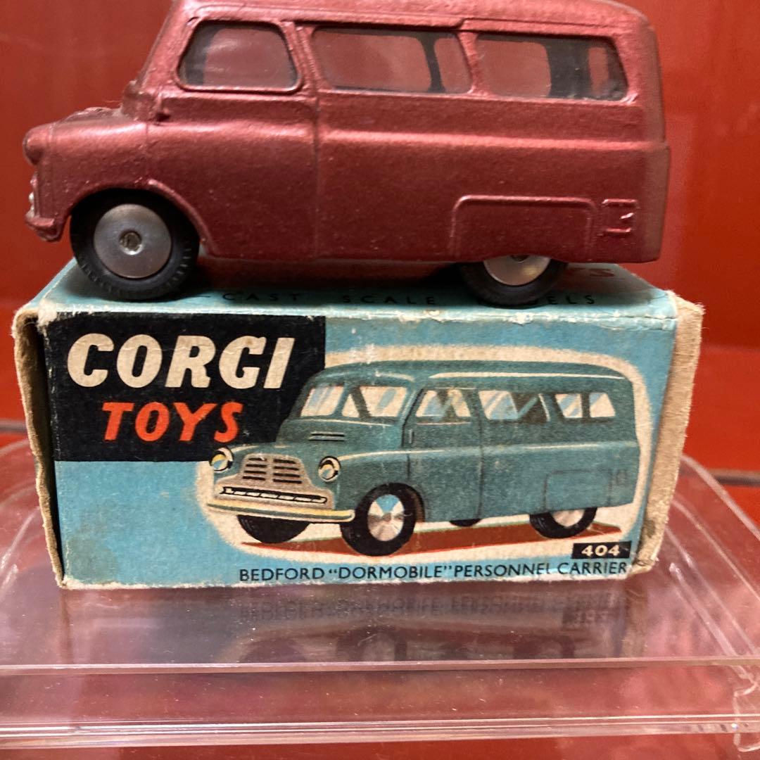 Corgi Toys 404 Bedford Dormobile ミニカー