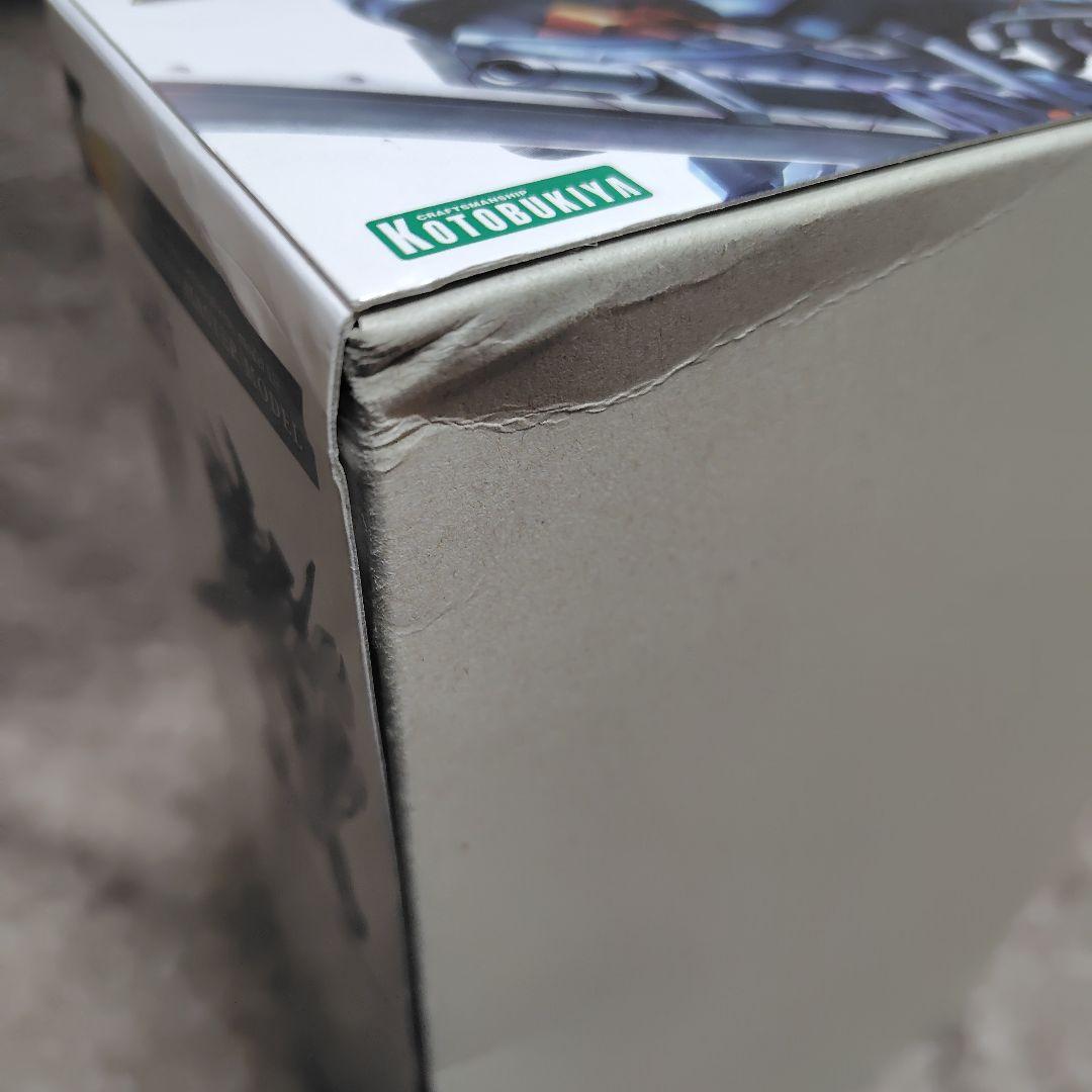 コトブキヤ 1/100 装甲巨神 Zナイト HMM Z001