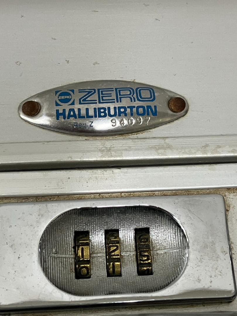 ZERO HALLIBURTON ゼロハリバートン アタッシュケース