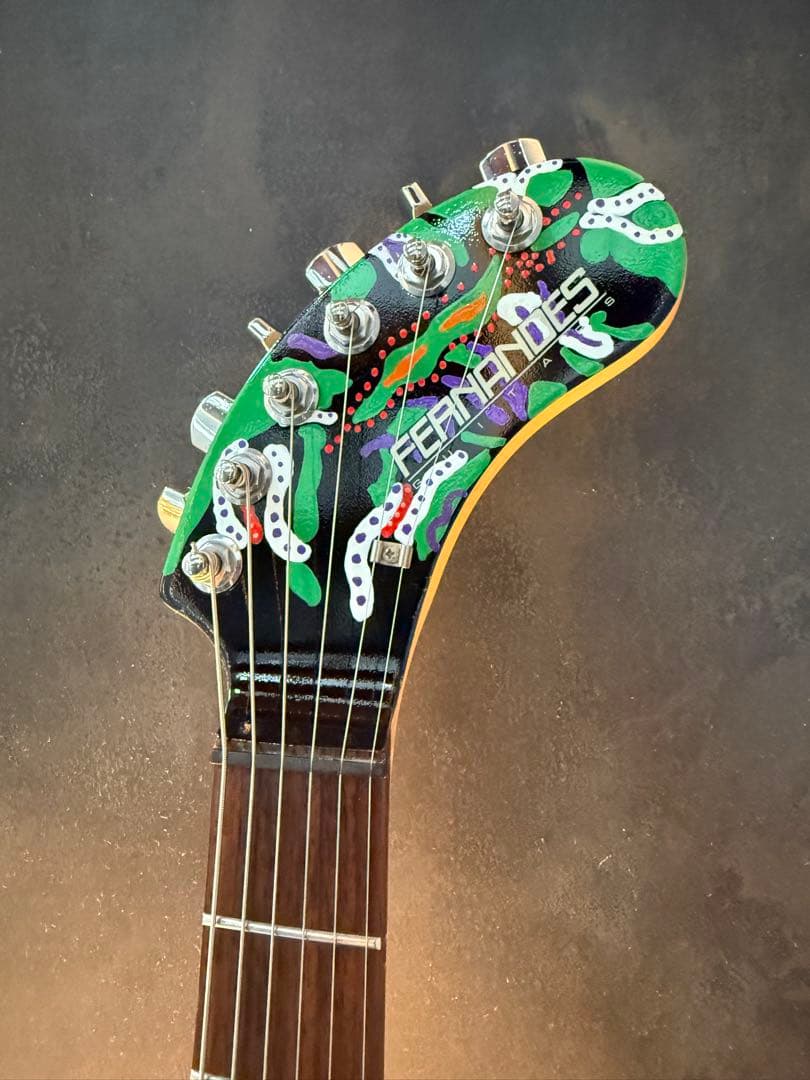 ち*く様 FERNANDES ZO-3 hideサイケペイント　ミニギター