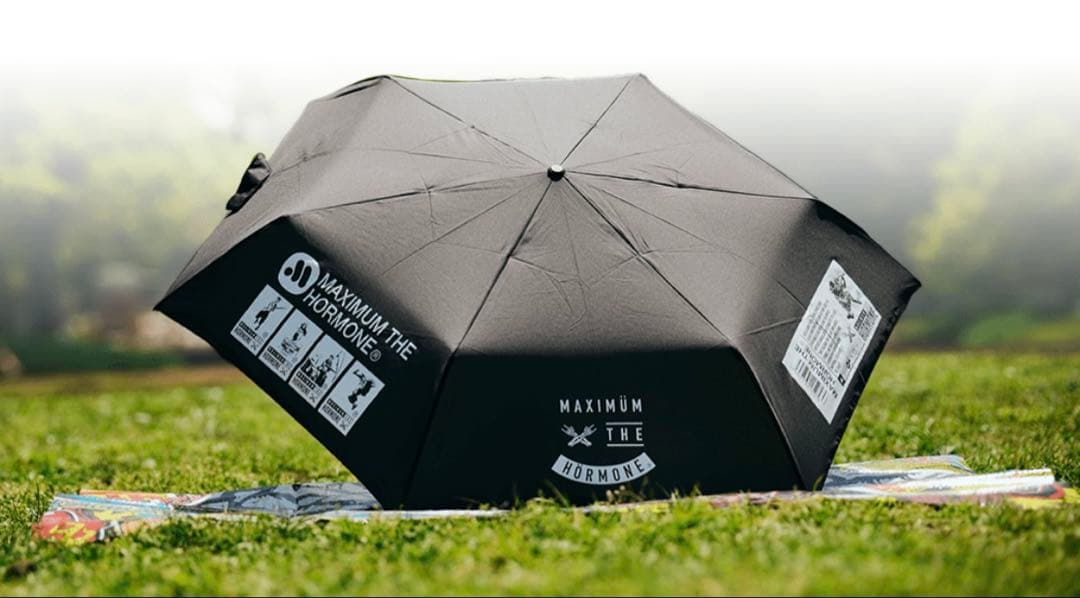 【新品未開封】Kiu マキシマムザホルモン　晴雨兼用折りたたみ傘