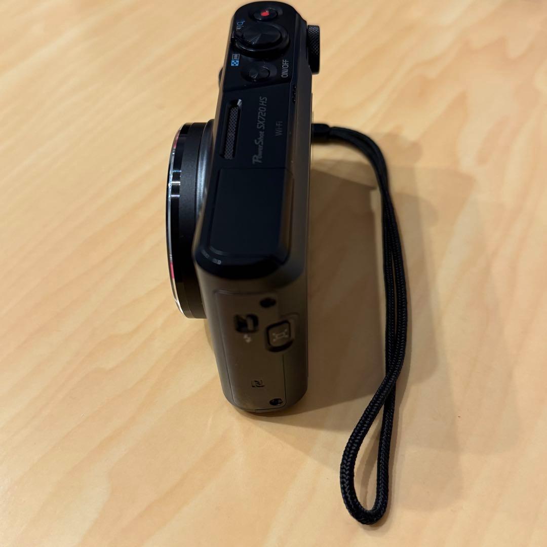 【美品】Canon PowerShot SX720 HS デジカメ