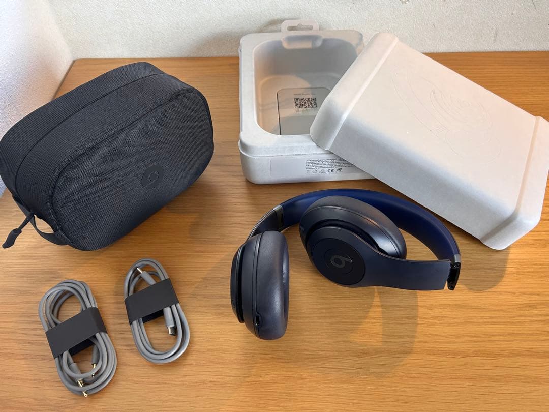 Beats Studio Pro プレミアムワイヤレスノイズキャンセリング