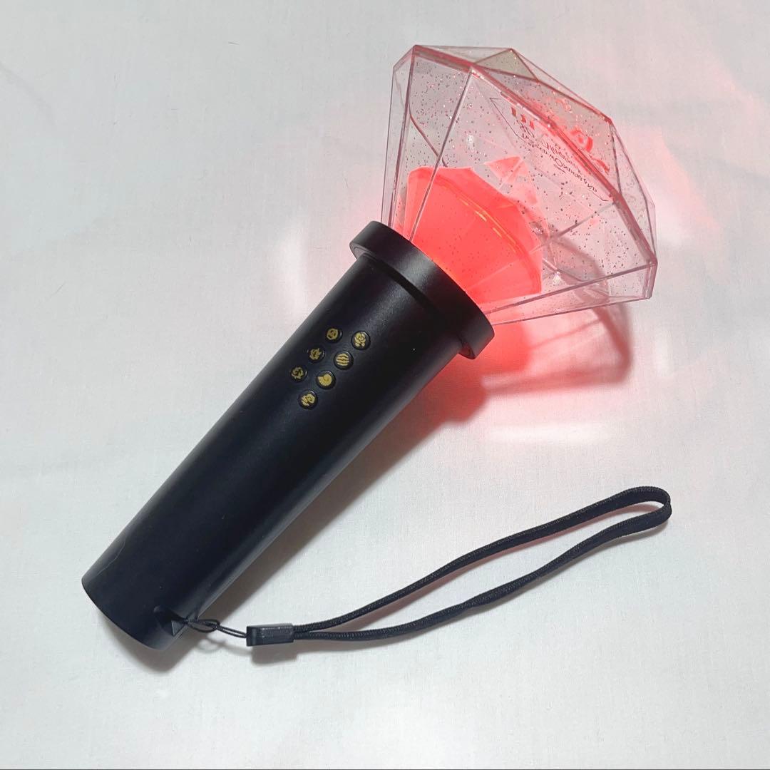 ね*す様 ツイステ ブレイジングジュエル ペンライト