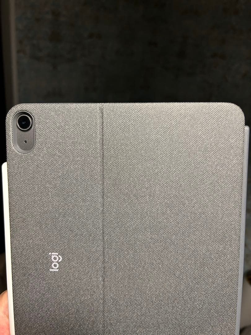 iPad Air 第5世代 Apple Pencil Logicoolケース付き