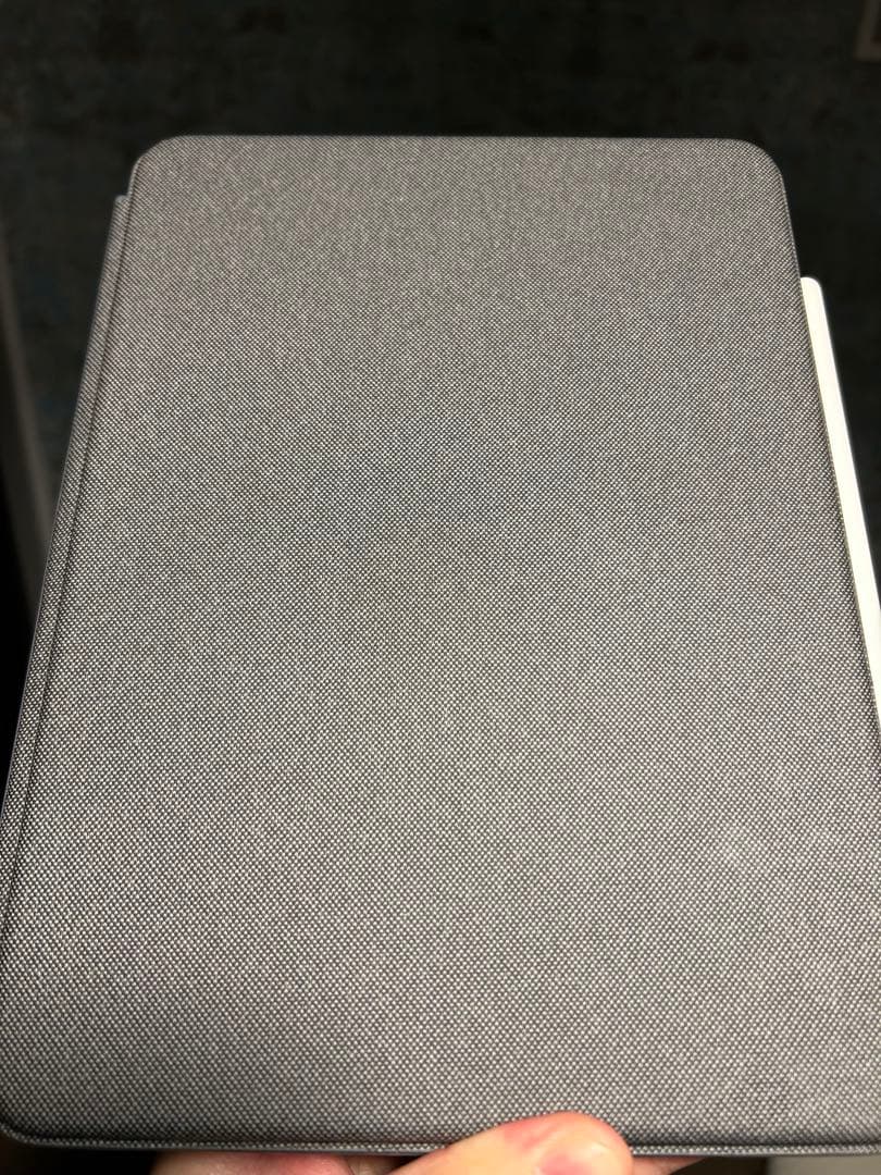 iPad Air 第5世代 Apple Pencil Logicoolケース付き