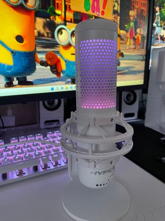 HyperX QuadCast Sスタンドアロンマイク