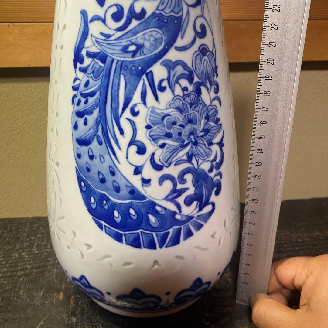 中国美術　蛍手染付花瓶　景徳鎮製