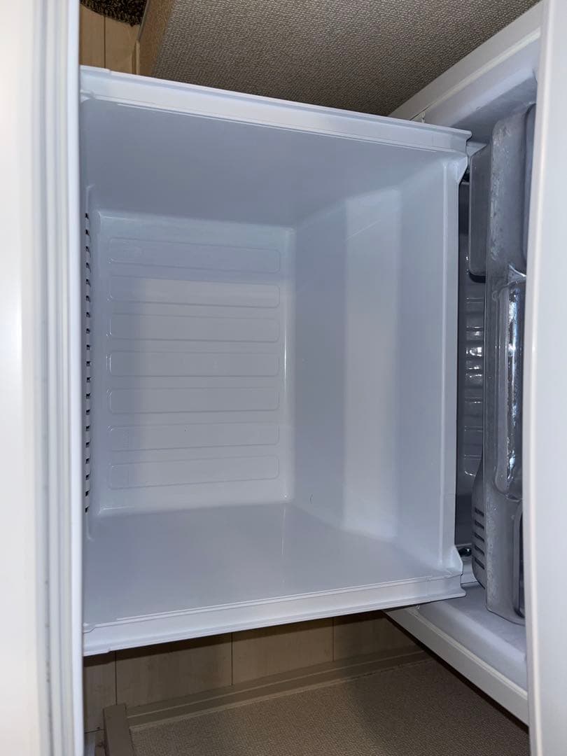 三菱ノンフロン冷凍冷蔵庫 MR-P15G-W1 白 146L 2022年製