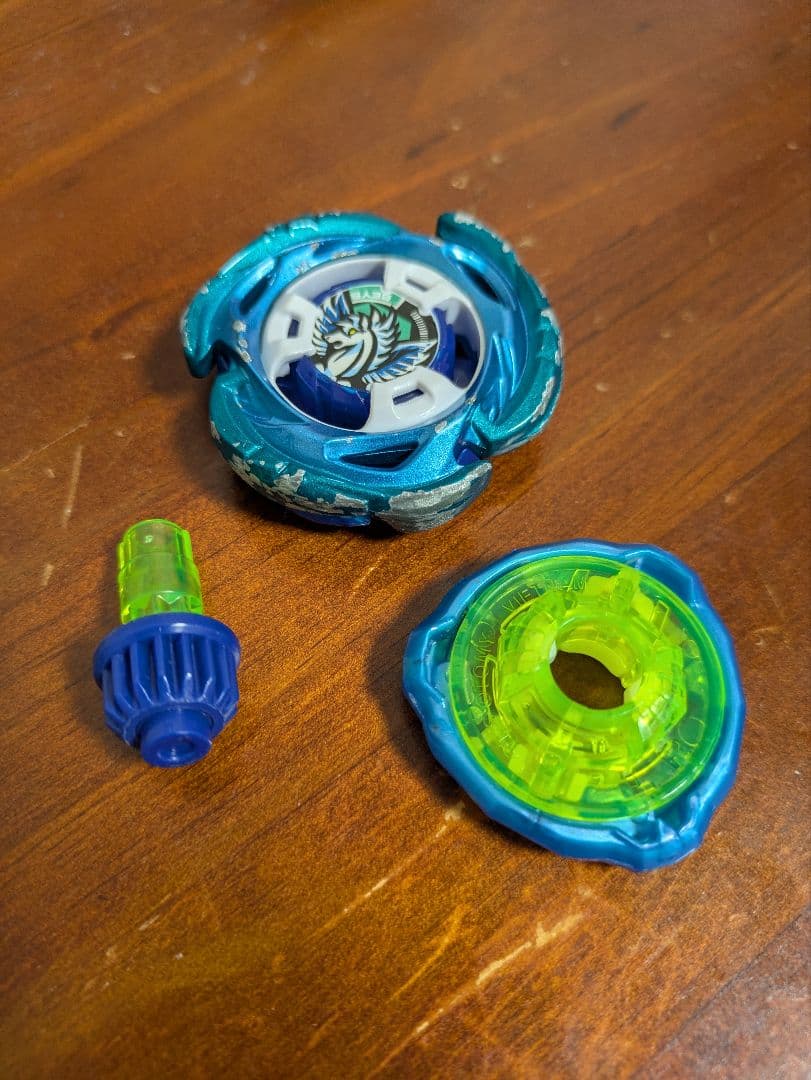 ベイブレードx　エアロペガサス　3-70A　中古品