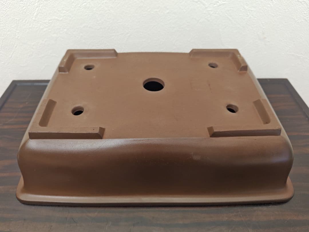 ブラウン 中型陶器盆栽鉢 長方形　落款　亀岡