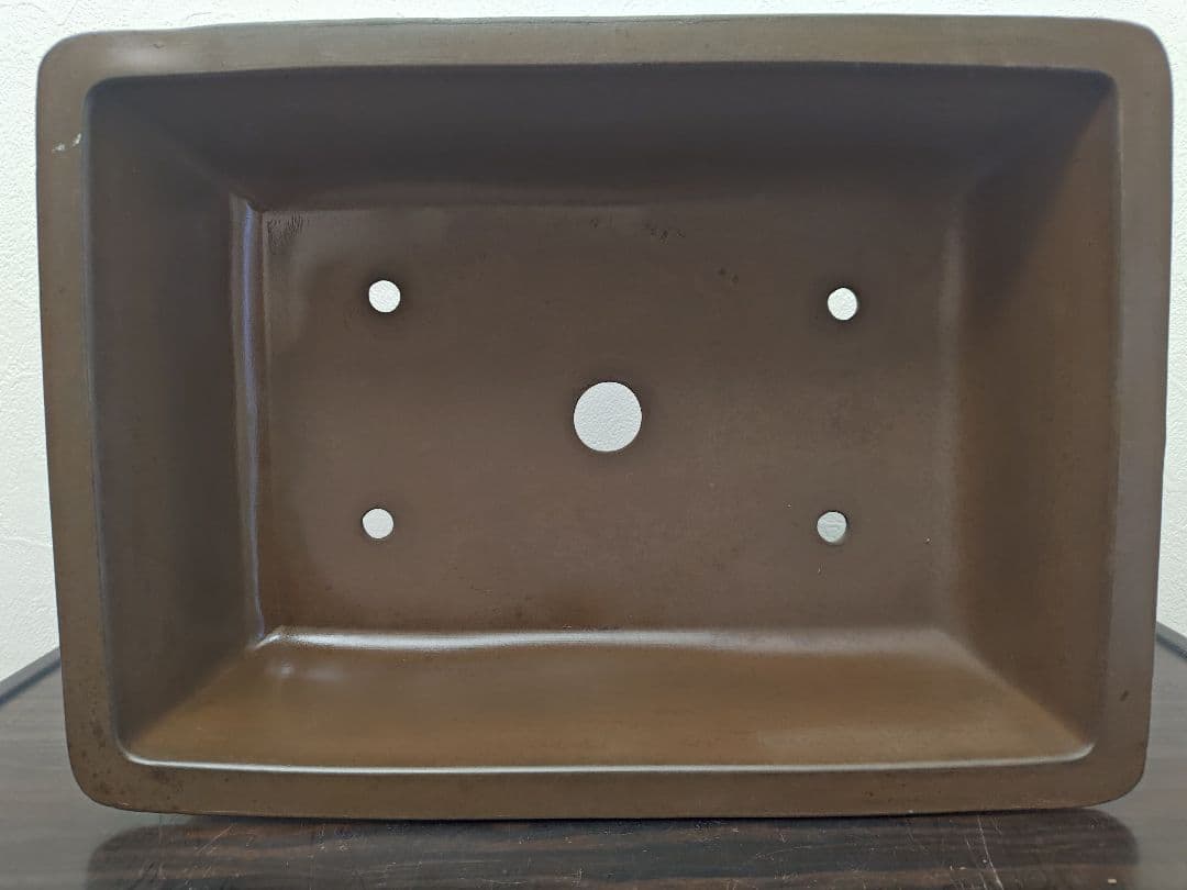 ブラウン 中型陶器盆栽鉢 長方形　落款　亀岡