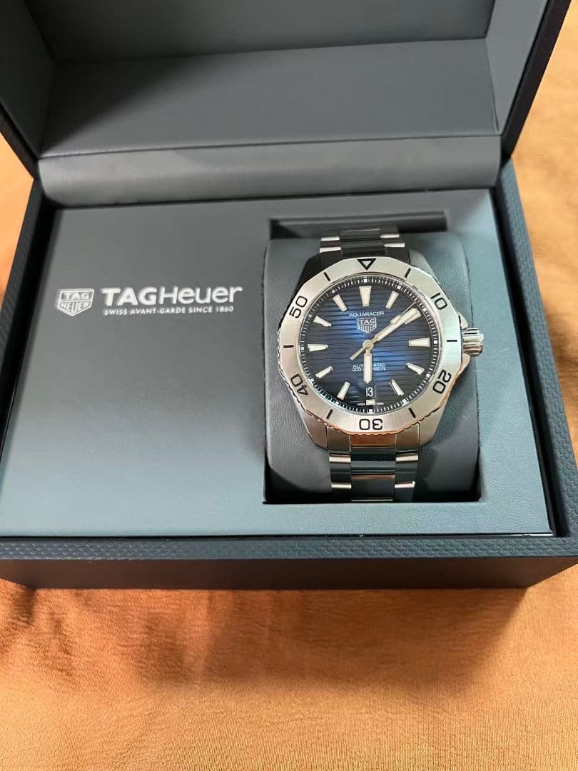 タグホイヤー WBP2111アクアレーサー デイト 自動巻き