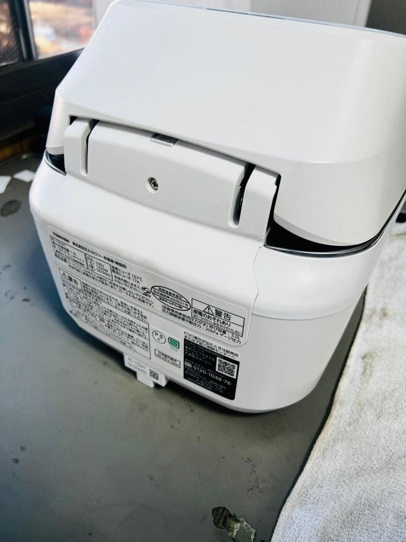TOSHIBA RC-10ZWT 圧力IH炊飯ジャー 動作品