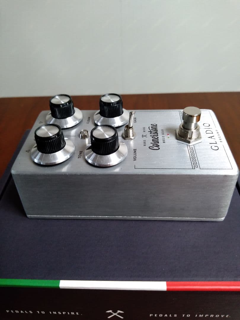 ギター cornerstone / gladio sc