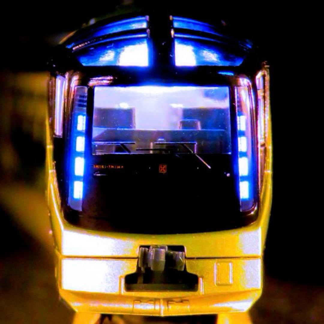 KATO E001形 TRAIN SUITE 四季島【新品,未使用品】