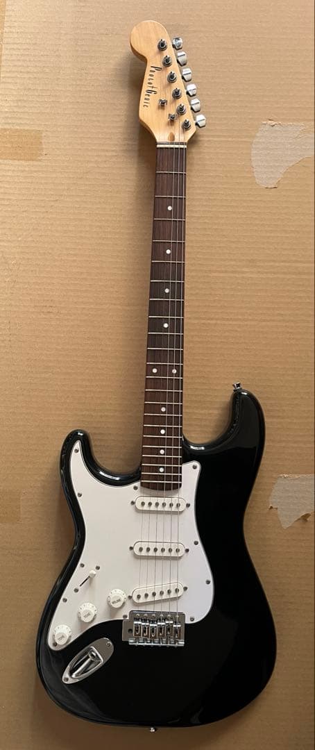 フォトジェニック　ストラトキャスター　レフティータイプ　アーム付き