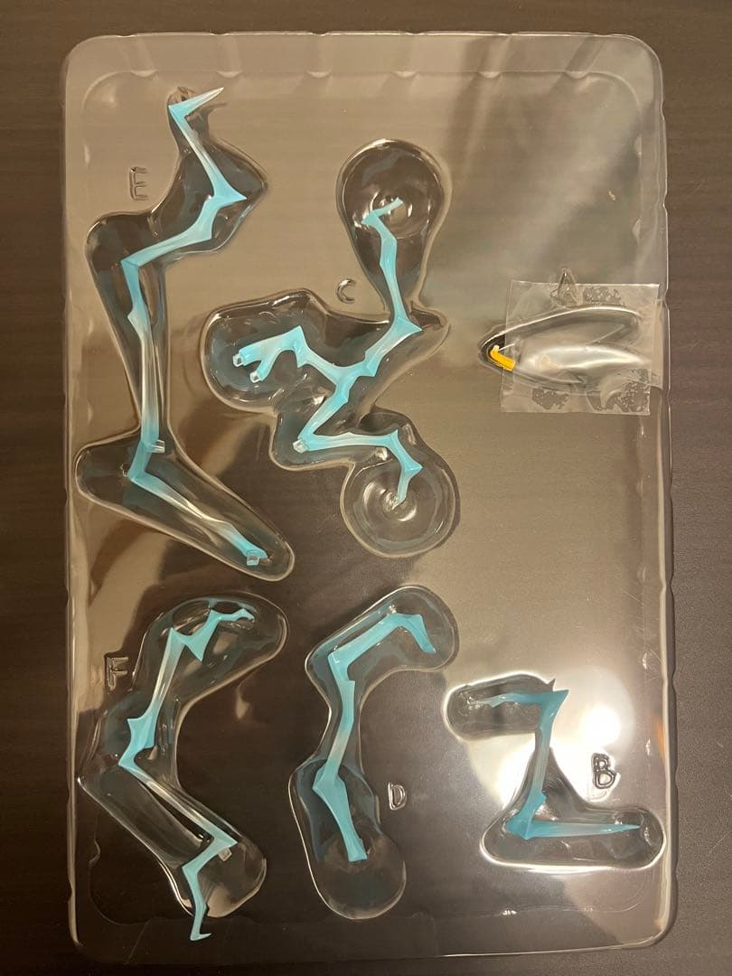 ポケモンセンターオリジナル カミツレ＆エモンガ フィギュア【美品】