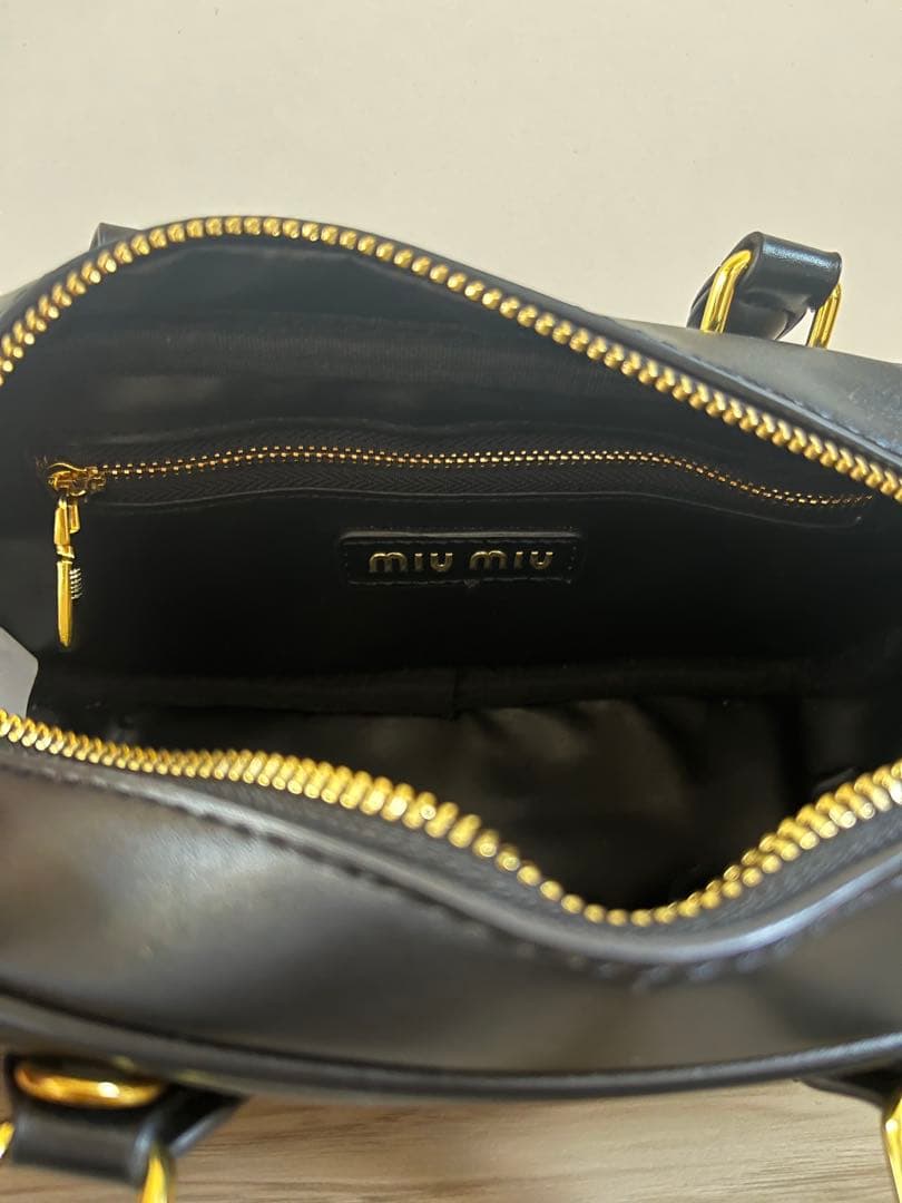 miumiu アルカディ ハンドバッグ ショルダーバッグ Sサイズ