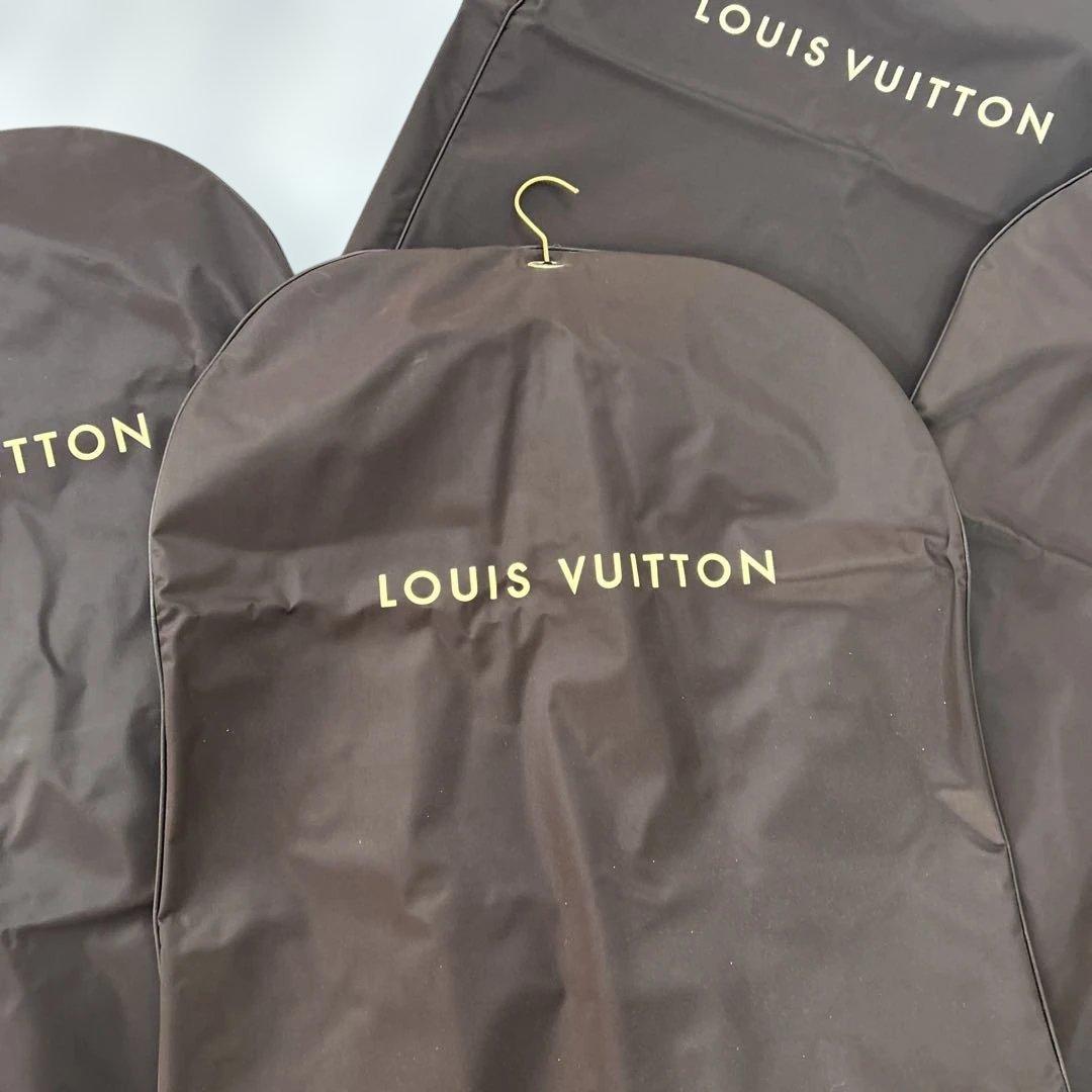 LOUIS VUITTON ガーメントバッグ ４枚セット