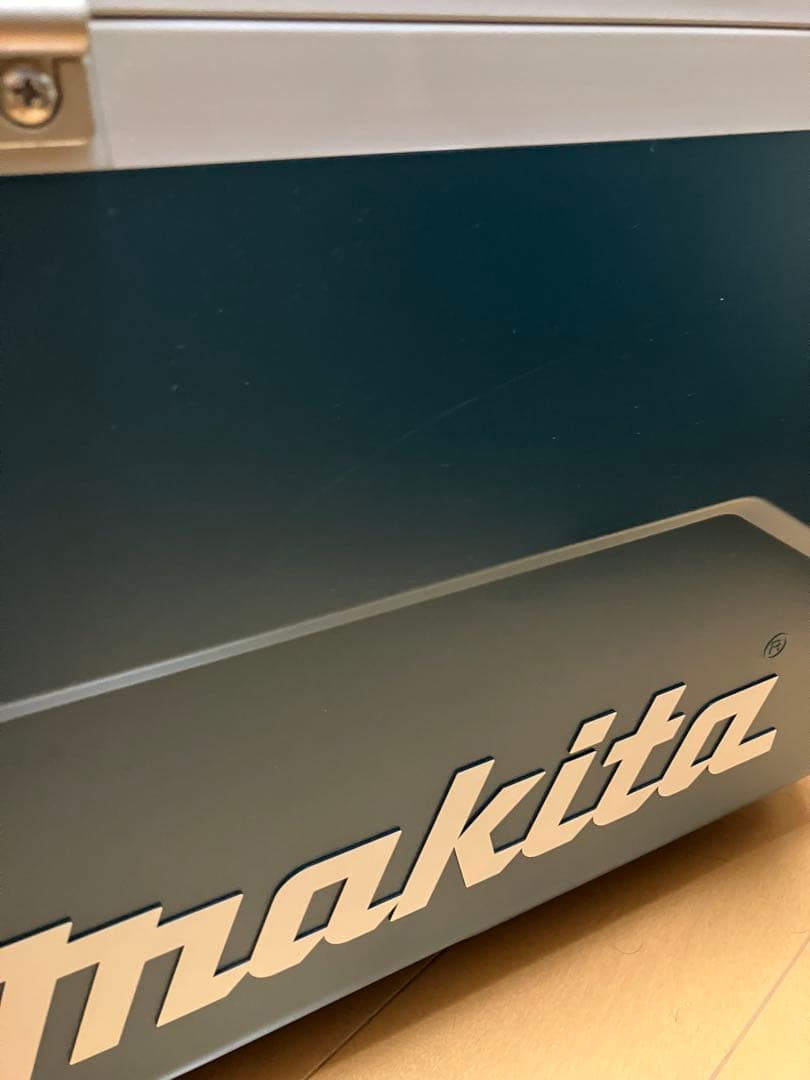 【( ◠‿◠ )】マキタ(makita)コードレス冷温機CW180DZ