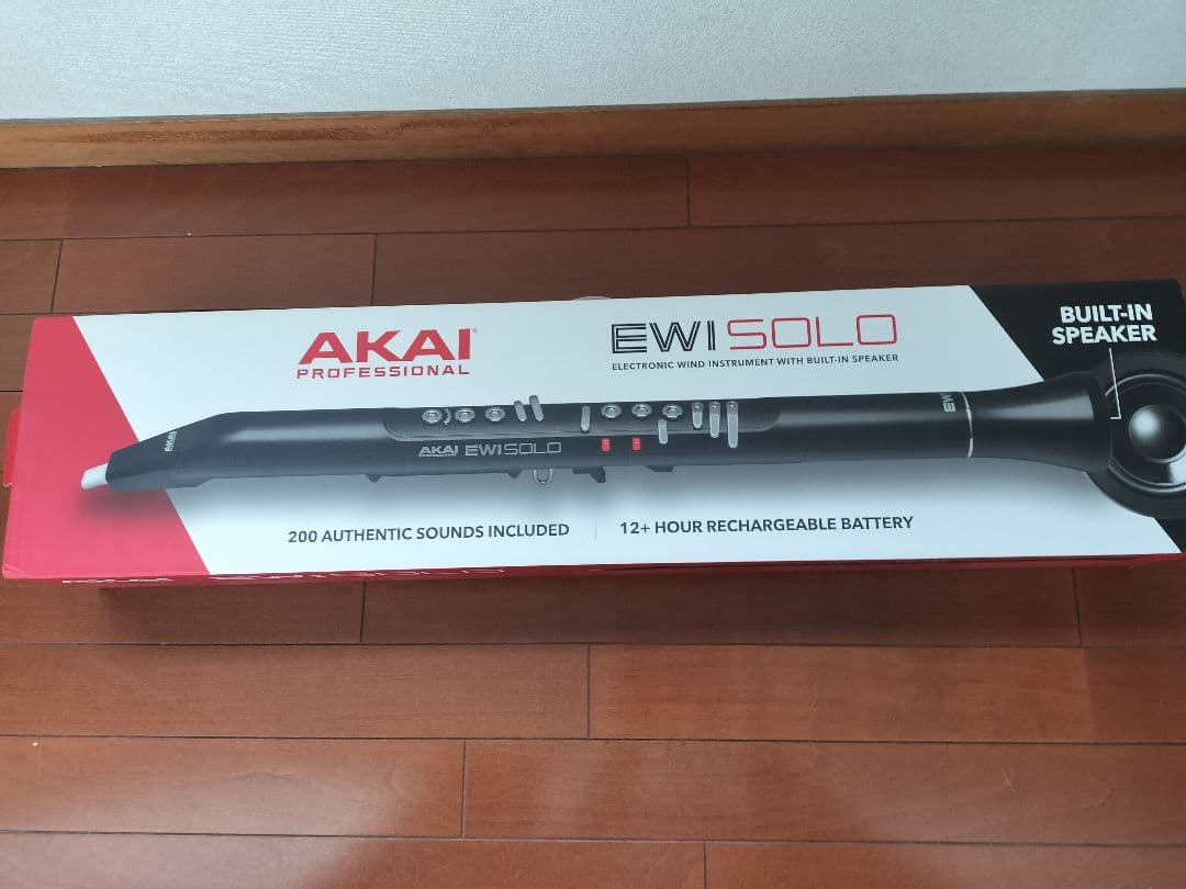 美品 アカイ AKAI EWI SOLO スタンド、ケース他付属品付き
