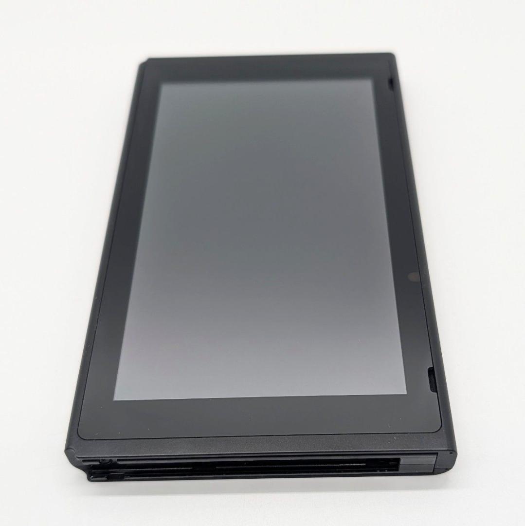 【極美品】Nintendo Switch 本体のみ 2018年