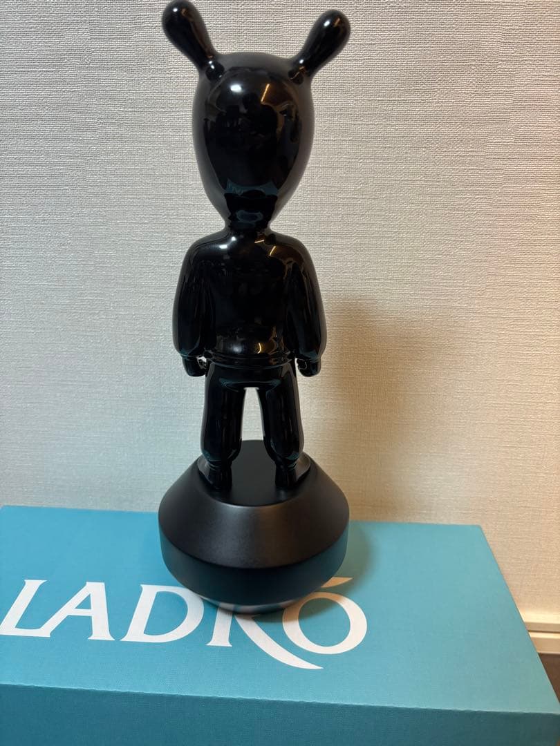 限定値下げ中！【箱付き】The White Guest 小 LLADRO 黒