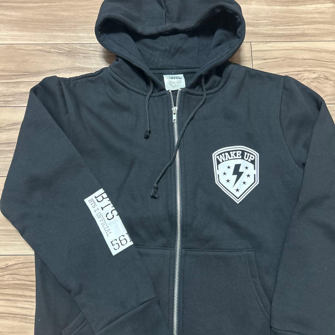 BTS 防弾少年団　WAKE UP パーカー　冬