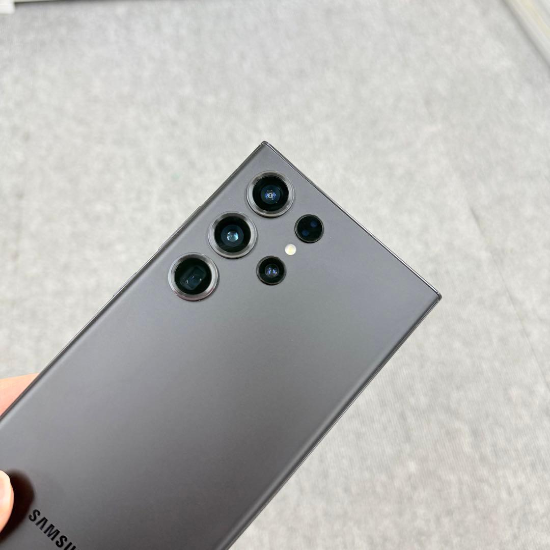 Samsung Galaxy S23Ultra 256G ブラックSIM フリ－