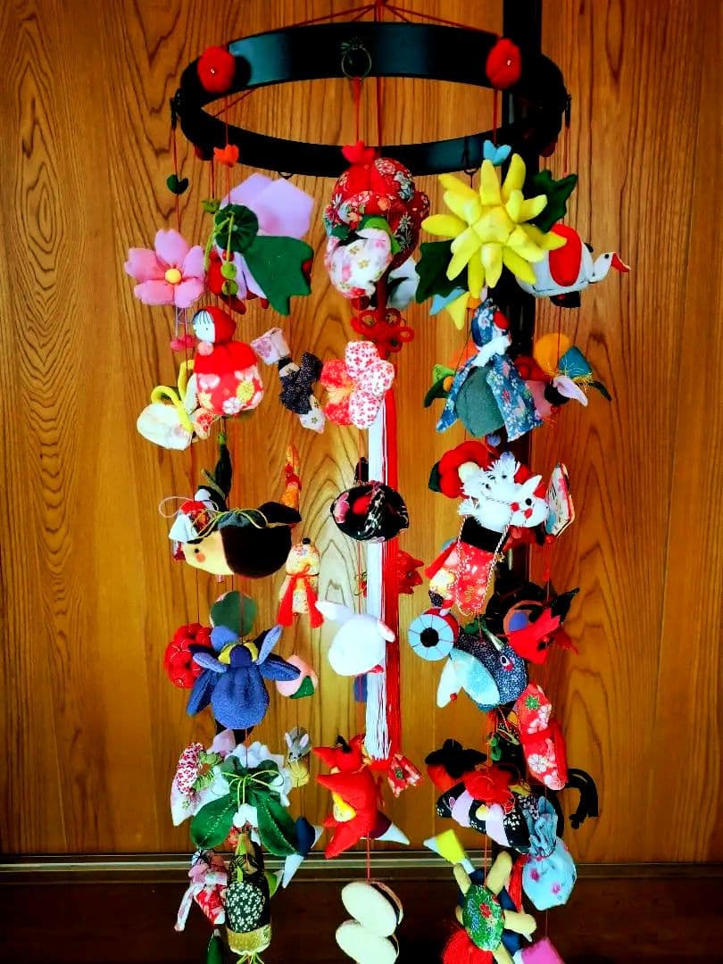 ちりめん細工　つるし飾り