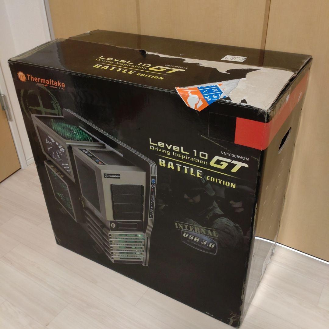 Thermaltake PCケース オリーブグリーン