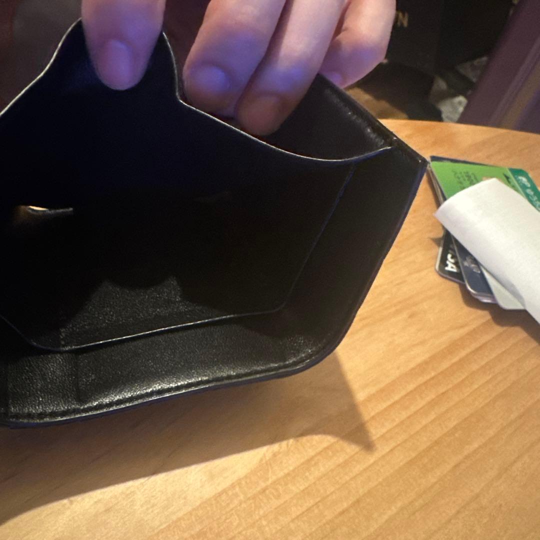 サンローラン財布三つ折り