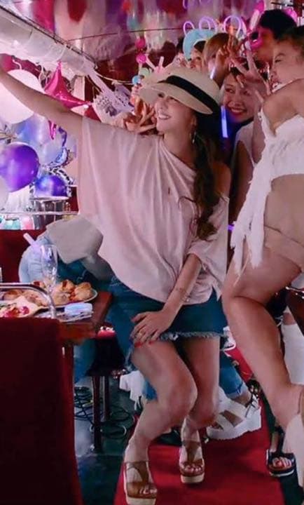 安室奈美恵さん MV着用デニムスカートプロフィール必見様♡♡