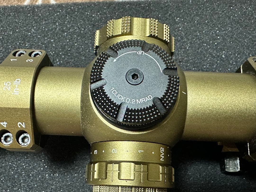 SIG SAUER TANGO6T 光学サイト 実シェルレプリカEG/ 武装視線