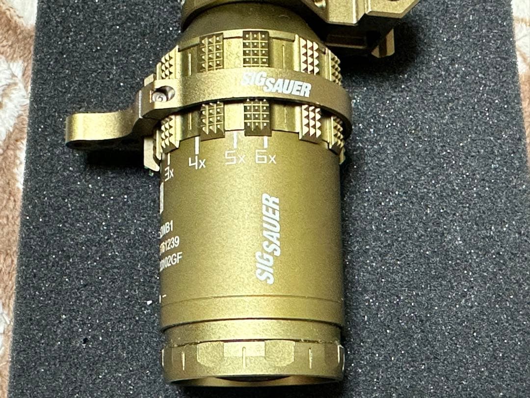 SIG SAUER TANGO6T 光学サイト 実シェルレプリカEG/ 武装視線