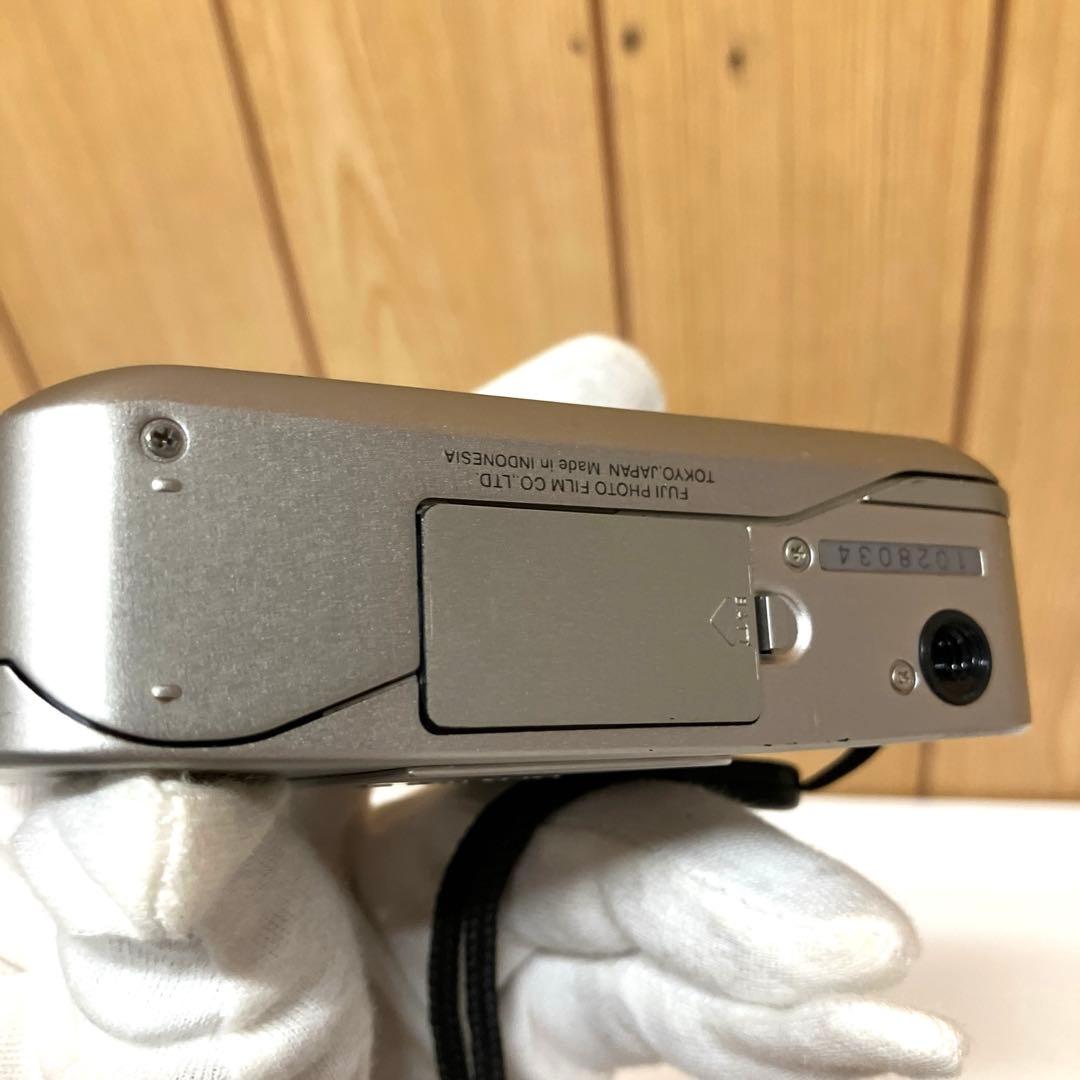 E74 富士フイルム TIARAII ティアラ コンパクトフィルムカメラ