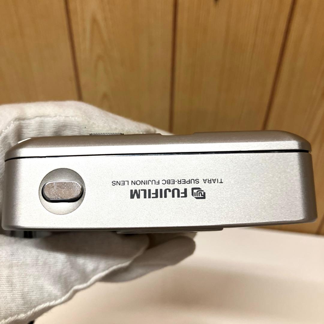 E74 富士フイルム TIARAII ティアラ コンパクトフィルムカメラ