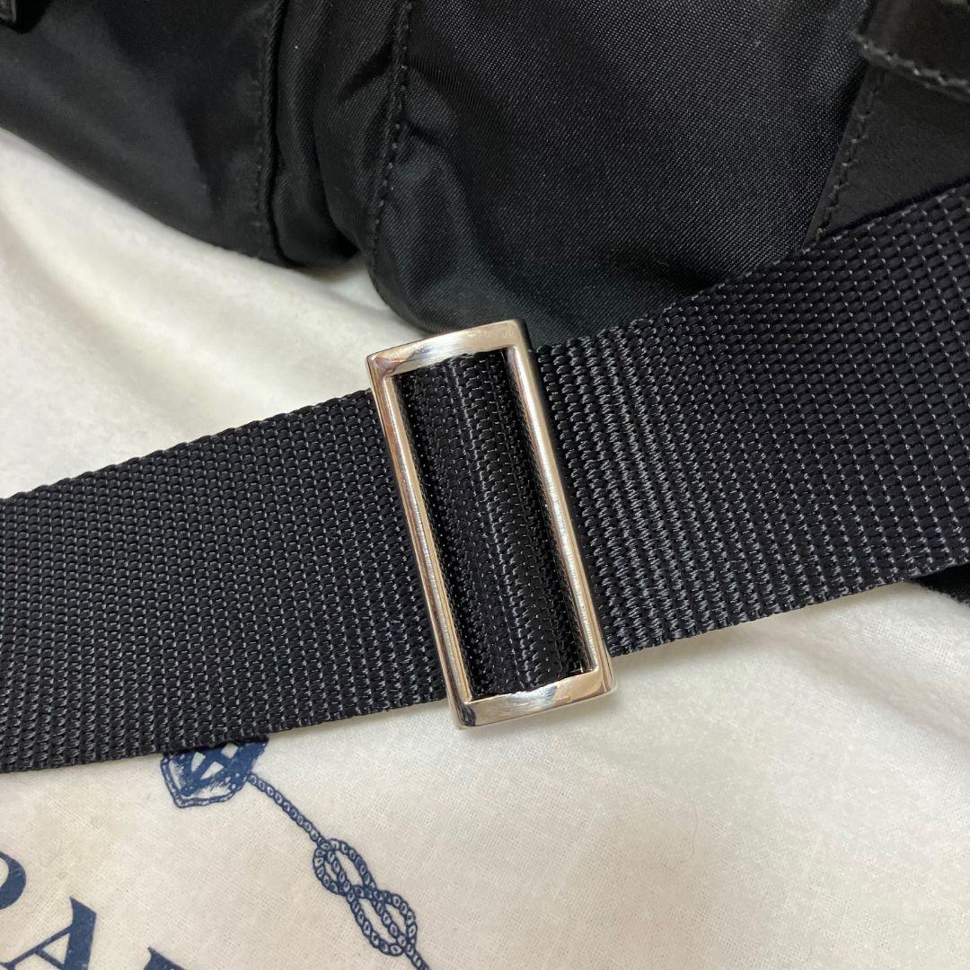 極美品　PRADA　ショルダーバッグ　黒　保存袋付