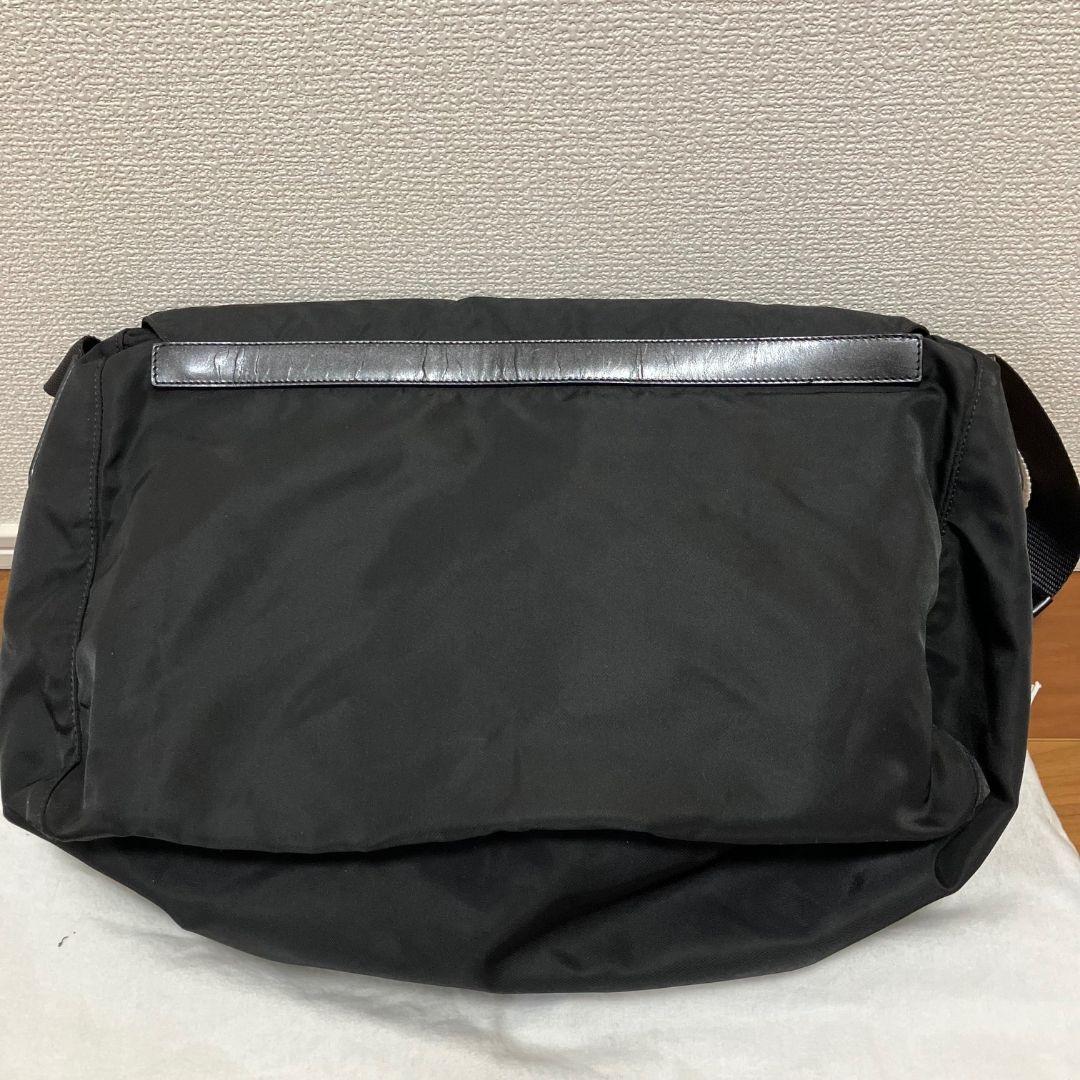 極美品　PRADA　ショルダーバッグ　黒　保存袋付