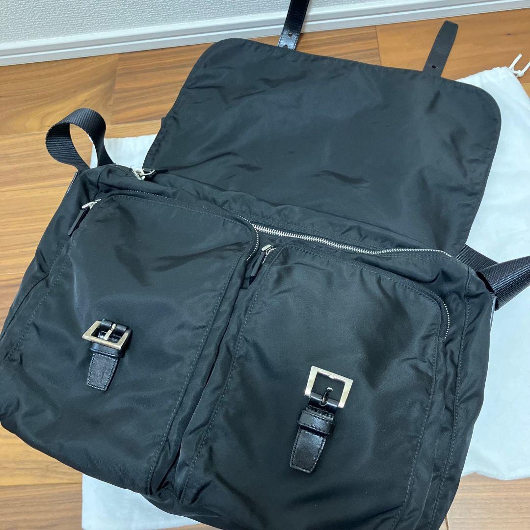 極美品　PRADA　ショルダーバッグ　黒　保存袋付