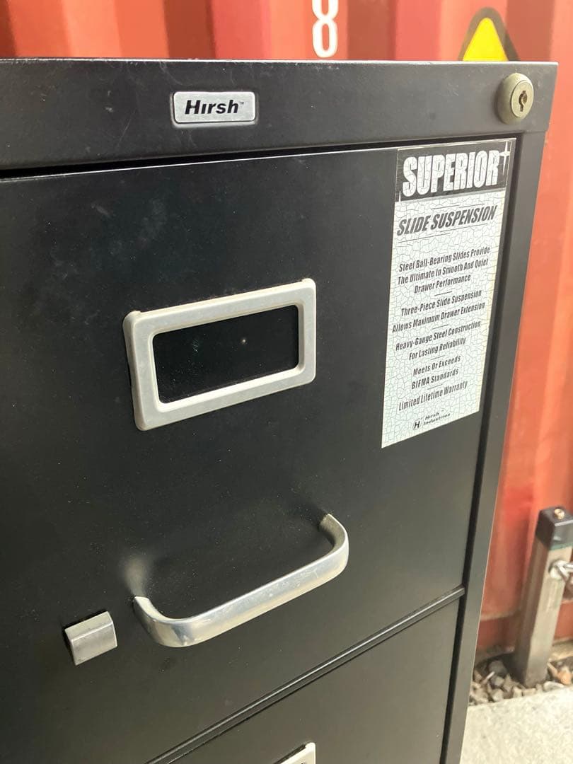 Hirsh キャビネット　インダストリアル