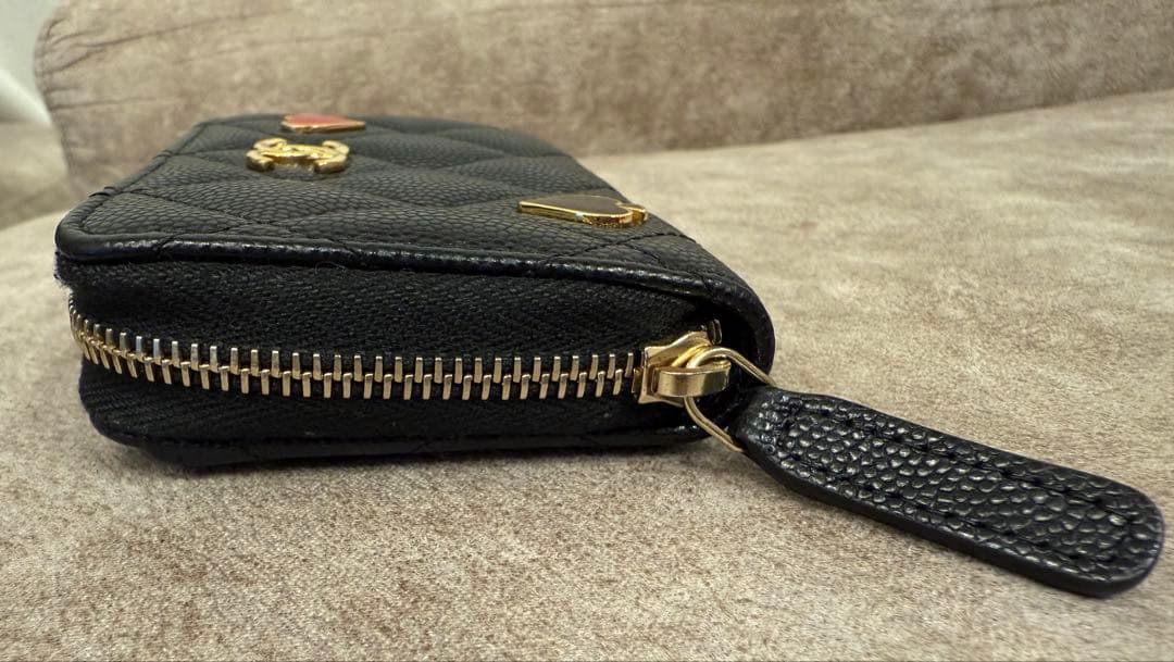 美品　CHANEL ケース　キャビアスキン　ブラック