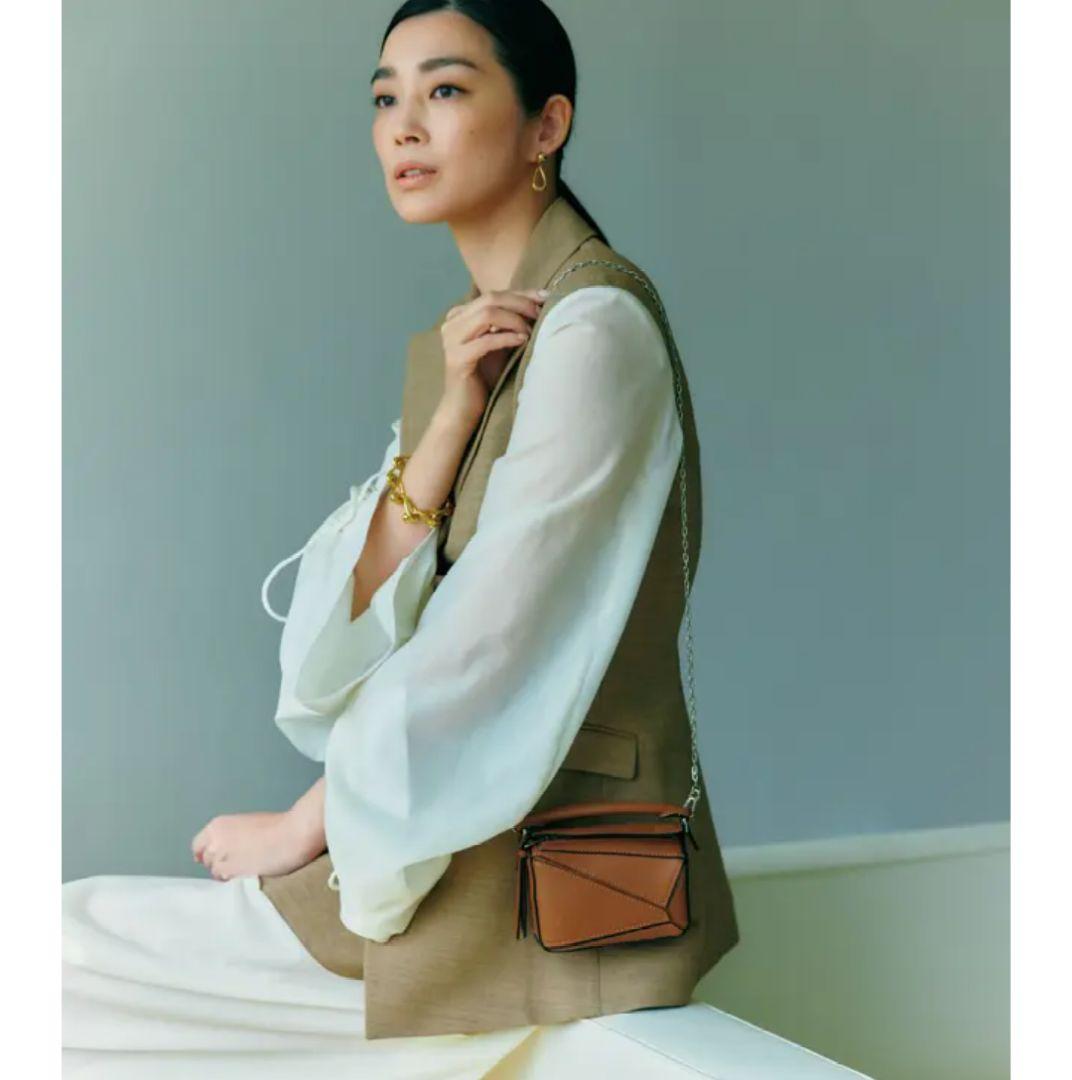 ロエベ バッグ「PUZZLE BAG NANO（パズルバッグ ナノ）」