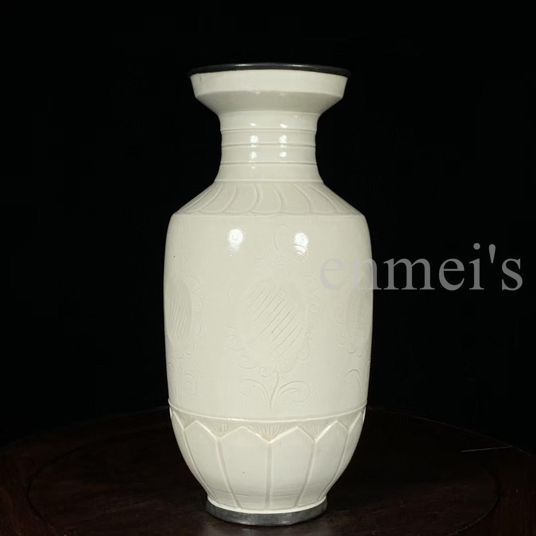 宋代 定窑 包口刻花卉纹盘口瓶 陶芸 文房具 置物 古美術 花瓶 禮品 年代物