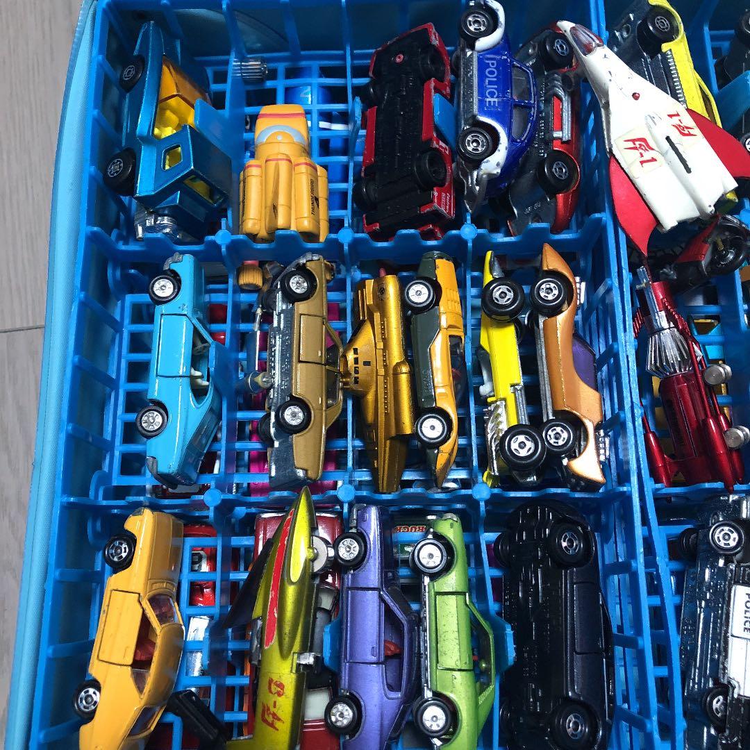 トミカ まとめ売り　希少　ミニカー　大量　ケースごと可　コレクション